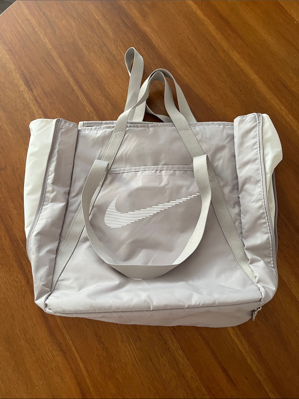Nike Light Gray and White Tote with Swoosh